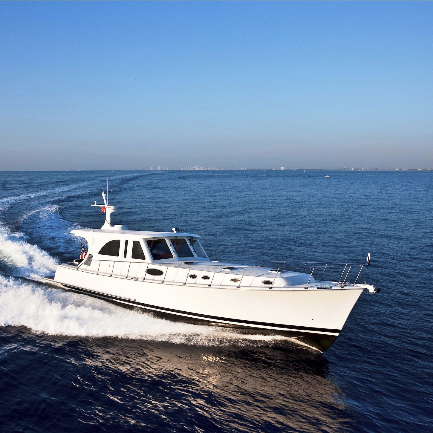 Yate a motor de crucero 56 Vicem Yachts clásico lobster con