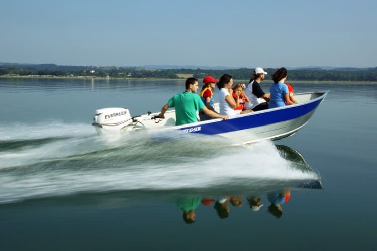 Bay Boat Fueraborda 450 U Marine S R O De Pesca Deportiva 7