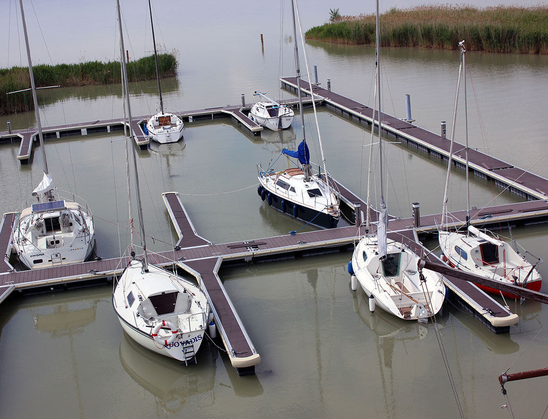 Pantal N Flotante Dock Marine Systems Pms De Amarra Para Puerto