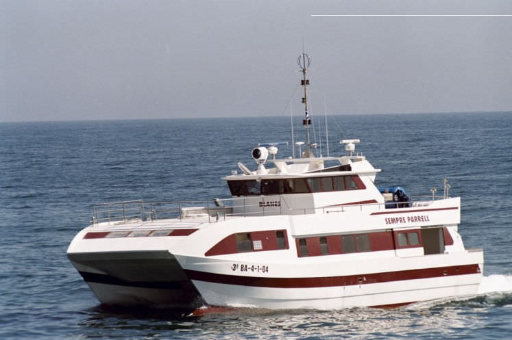 Barco utilitario SEMPRE PARRELL Drassanes Dalmau S A catamarán