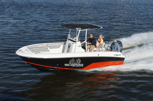 barco open fueraborda / con consola central / open / de pesca deportiva