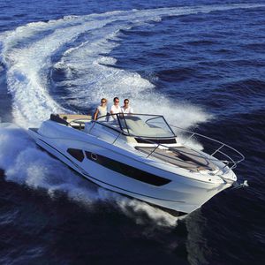 barco cabinado fueraborda / bimotor / open / con doble consola