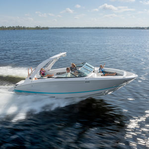 runabout intraborda / bow-rider / con doble consola / de deporte