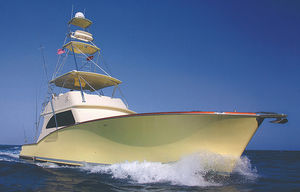 yate a motor de pesca deportiva / convertible / con fly / casco de planeo