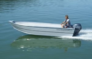 bote fueraborda / de pesca deportiva / de aluminio / 4 personas máx.