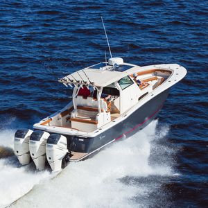 barco open fueraborda / trimotor / casco con peldaños / de pesca deportiva