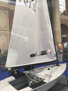 vela ligera solitario / de regata / cat boat