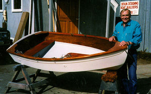 bote tradicional de remos