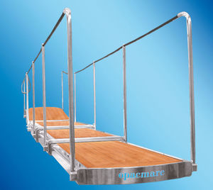 pasarela para barco / para yate / telescópica / pivotante