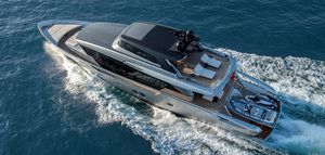 yate a motor de crucero / con fly / IPS / con 4 camarotes