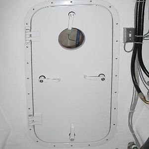 puerta para yate / estanca
