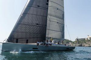 vela mayor / para velero de carrera / corte radial