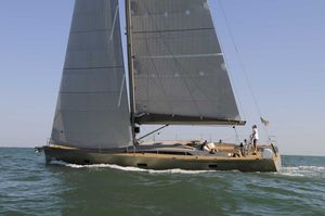 yate de vela de crucero / con popa abierta / con 3 camarotes / queche