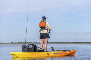 kayak sit-on-top / rígido / de recreo / de travesía