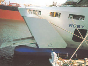 rampa exterior Ro-Ro / plegable / de proa / para buque