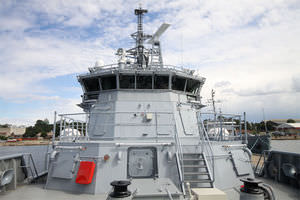 buque especial de intervención offshore / ice-class