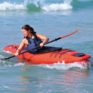 kayak cerrado / plegable / de mar / de recreo