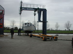 grúa para puerto deportivo / pluma giratoria