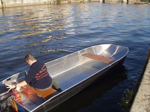bote fueraborda / open / de pesca deportiva / de aluminio