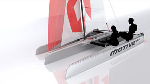 trimarán / de regata y crucero / con popa abierta