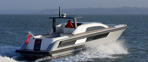 barco cabinado hidrojet / bimotor / open / con consola central