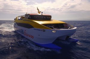 ferri de pasajeros para excursión turística / catamarán