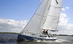 monocasco / de crucero / con popa abierta / sail-drive