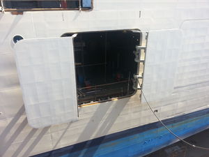 puerta para buque / de embarque