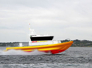 embarcación de apoyo al buceo / hidrojet intraborda / de aluminio