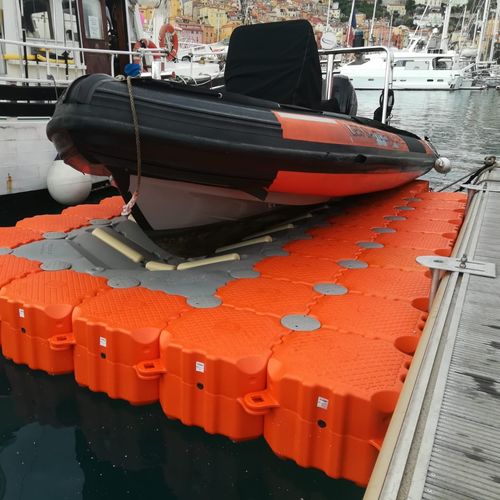 Pantal N Flotante Marinefloor Europe Modular Para Amarre En Seco