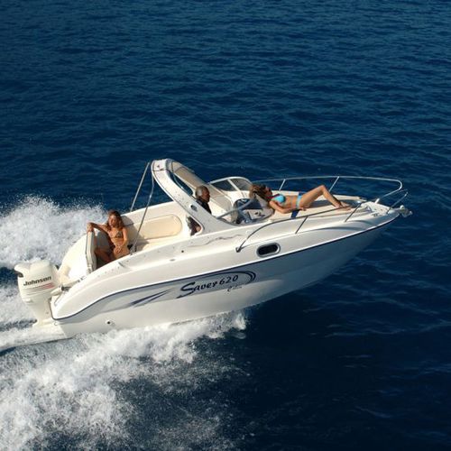 Day Cruiser Fueraborda Manta 620 SAVER S R L Open 7 Personas