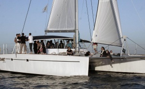 Barcos para actividades turísticas y de ocio