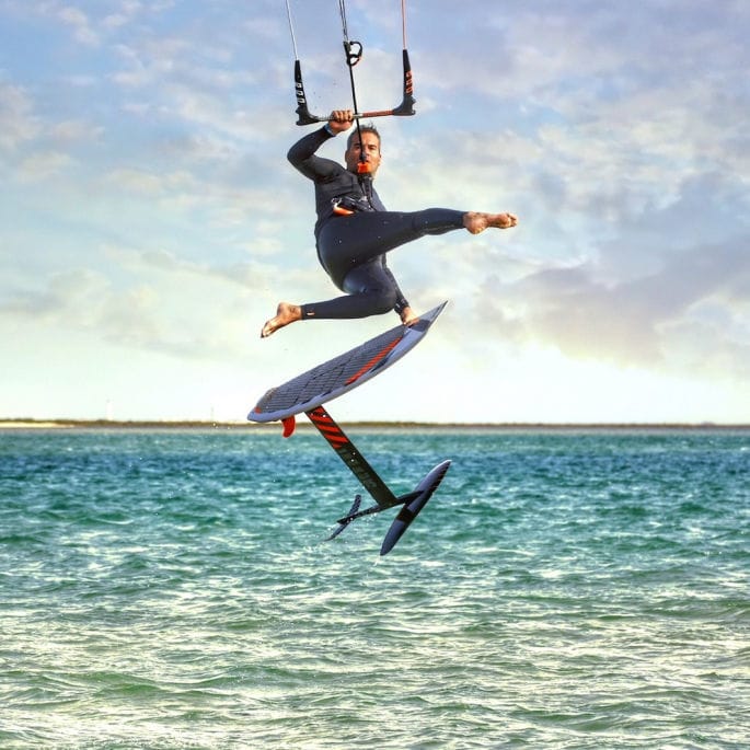 Tabla de kitesurf surf C.O.T.A.N. FLIGHT RRD Roberto Ricci Designs