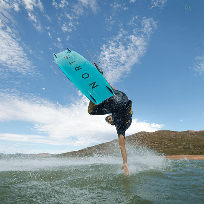 Tabla de kitesurf twintip ATMOS North Kites híbrida / de freeride