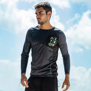 camiseta de lycra de manga larga