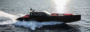 yate a motor de crucero