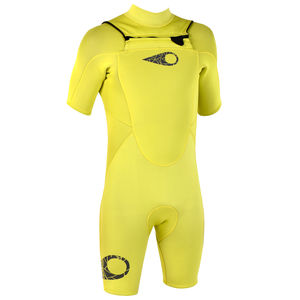 traje húmedo de surf