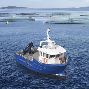 barco para acuicultura