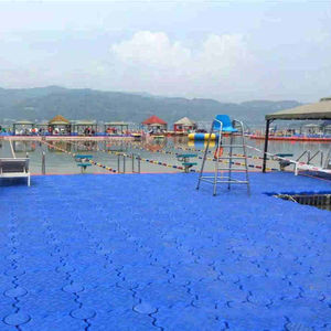 pontón flotante