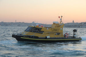 barco de vigilancia