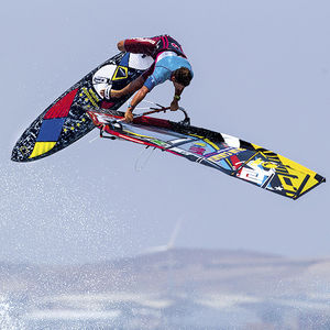 tabla de windsurf de olas