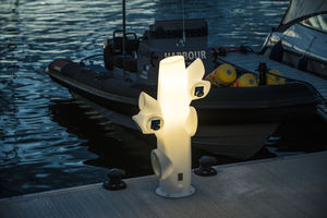 torreta de suministro de agua / de suministro eléctrico / de iluminación / para pantalán