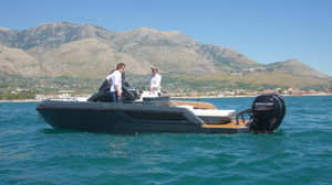 barco open diésel