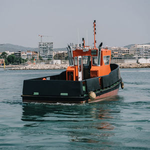 barco profesional barco de trabajo