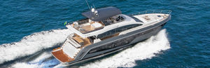 yate a motor de crucero