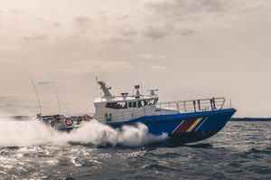 barco de vigilancia