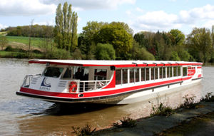 ferri de pasajeros catamarán 1