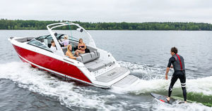 deck-boat intraborda 1