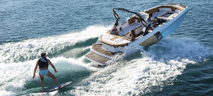 deck-boat intraborda