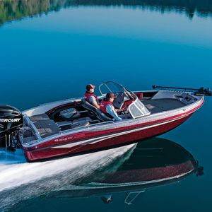 bass boat fueraborda